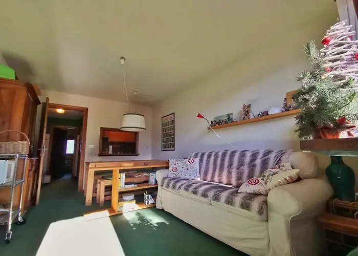 Casa *